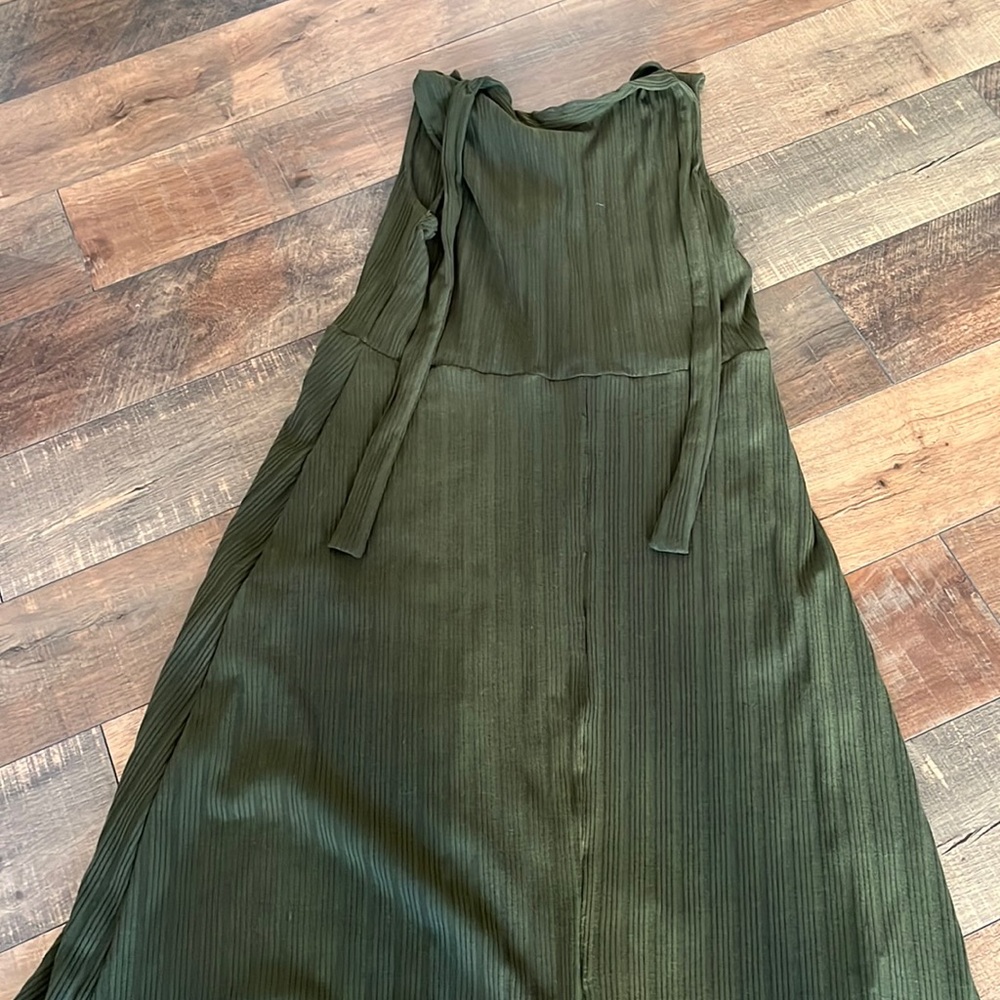 New green dress